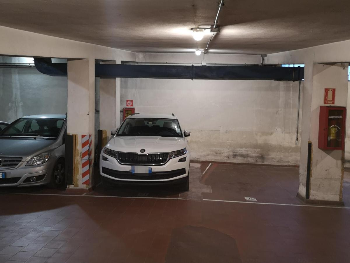 Convenient Family Apt With Private Parking Mestre Ngoại thất bức ảnh