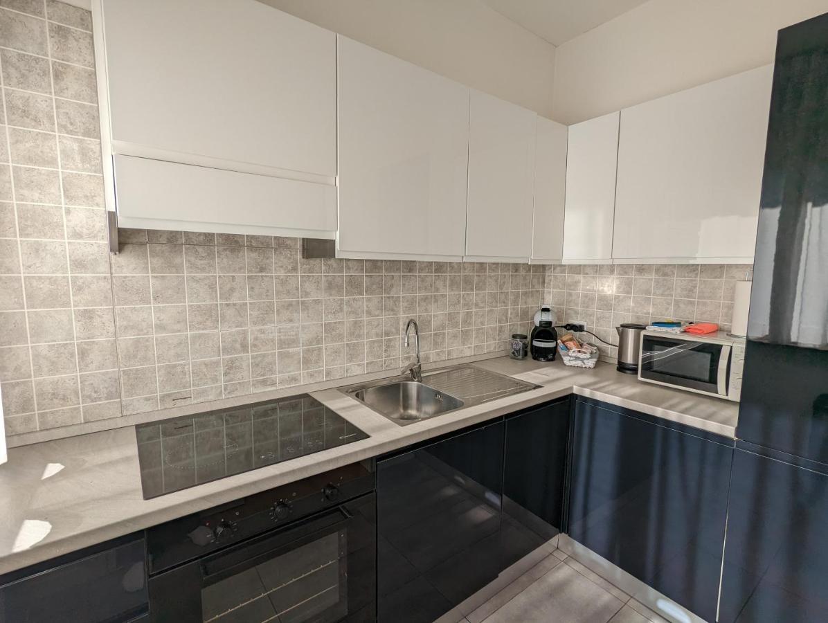 Convenient Family Apt With Private Parking Mestre Ngoại thất bức ảnh